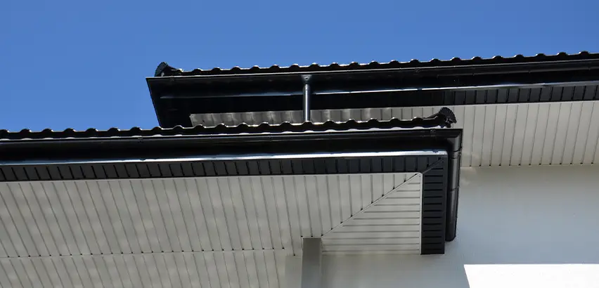 Box Eave Construction in Peotone